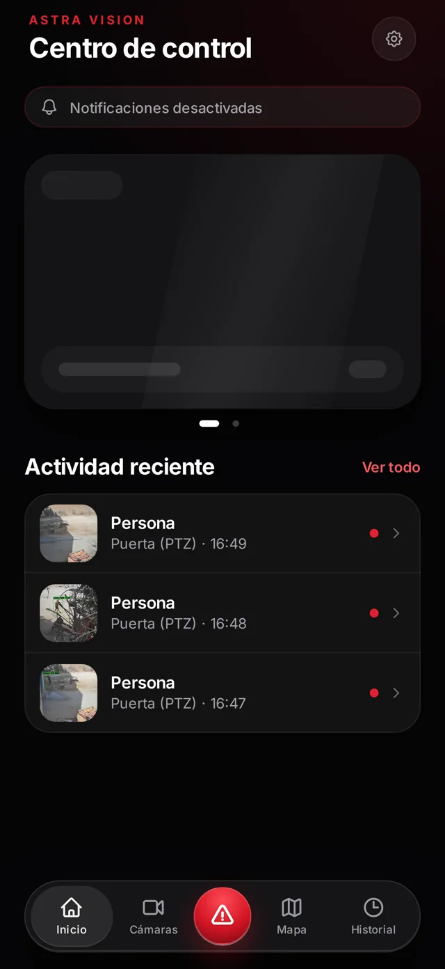 Centro de control de la aplicación con el estado del sistema y la lista de actividad reciente.